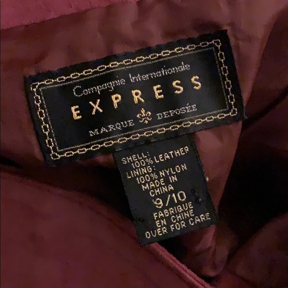 Vintage pink/red leather skirt w/ buttons (medium) - Picture 3 of 6